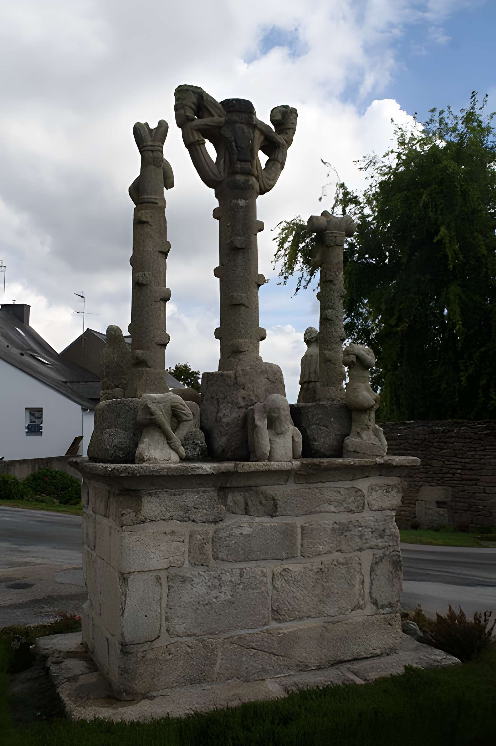 Calvaire de Bonigeard à Meslan