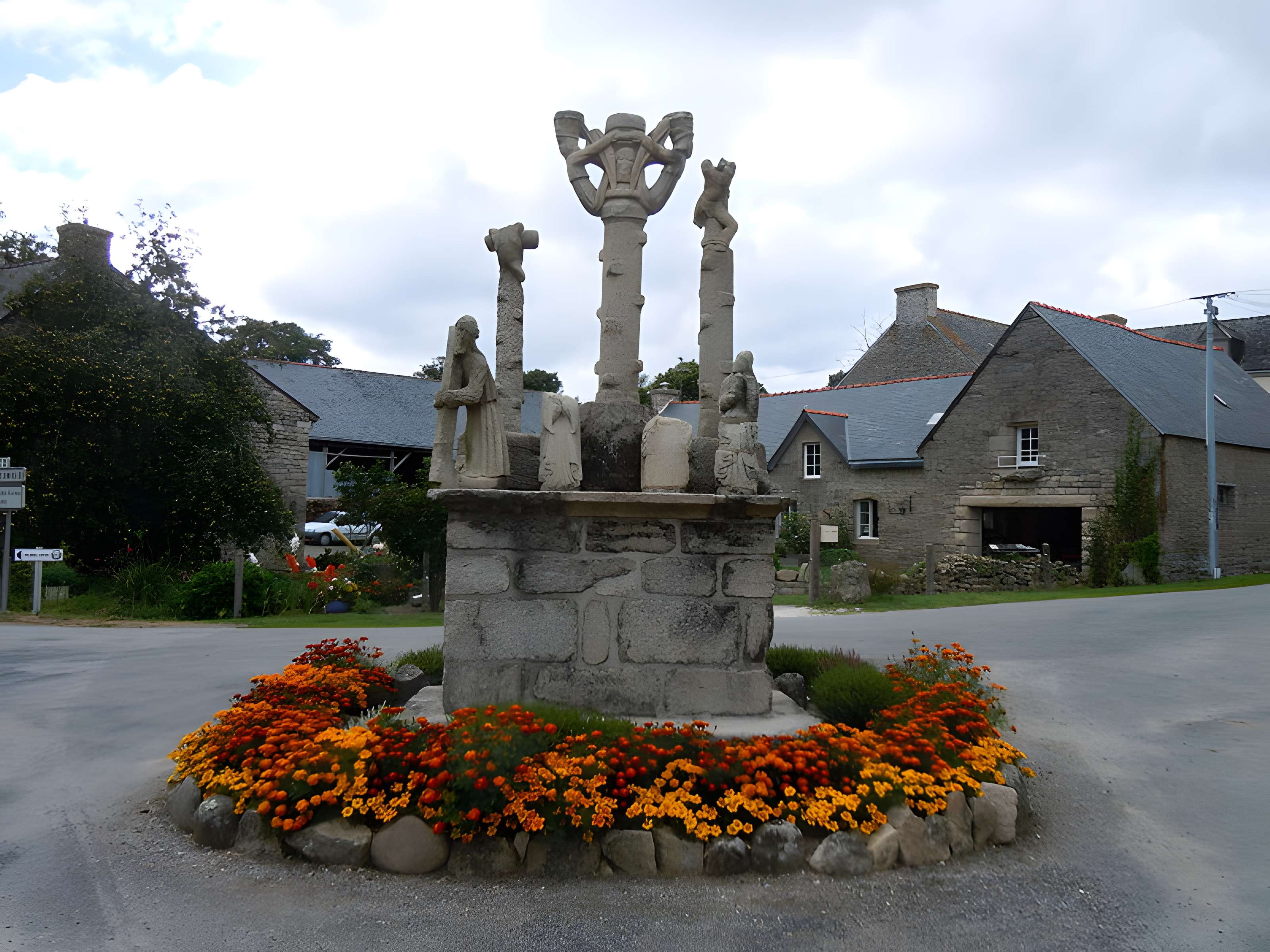 Calvaire de Bonigeard à Meslan