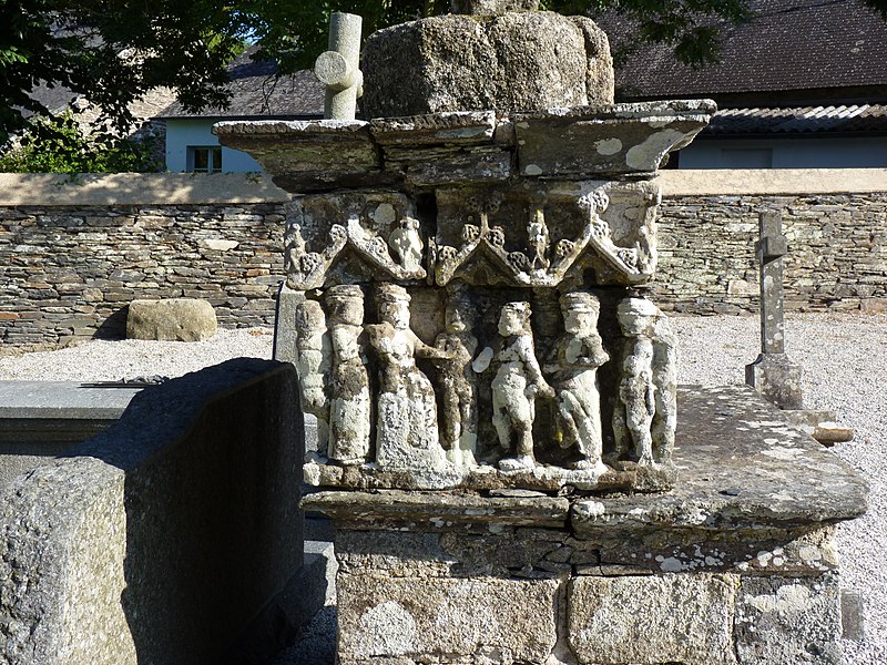 Calvaire de la chapelle de Rosquelfen
