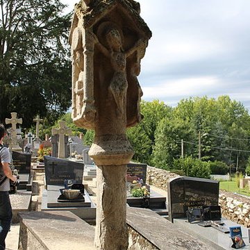 Calvaire de la chapelle Sainte-Croix de Josselin