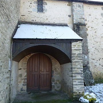 Calvaire de la chapelle Sainte-Croix de Josselin