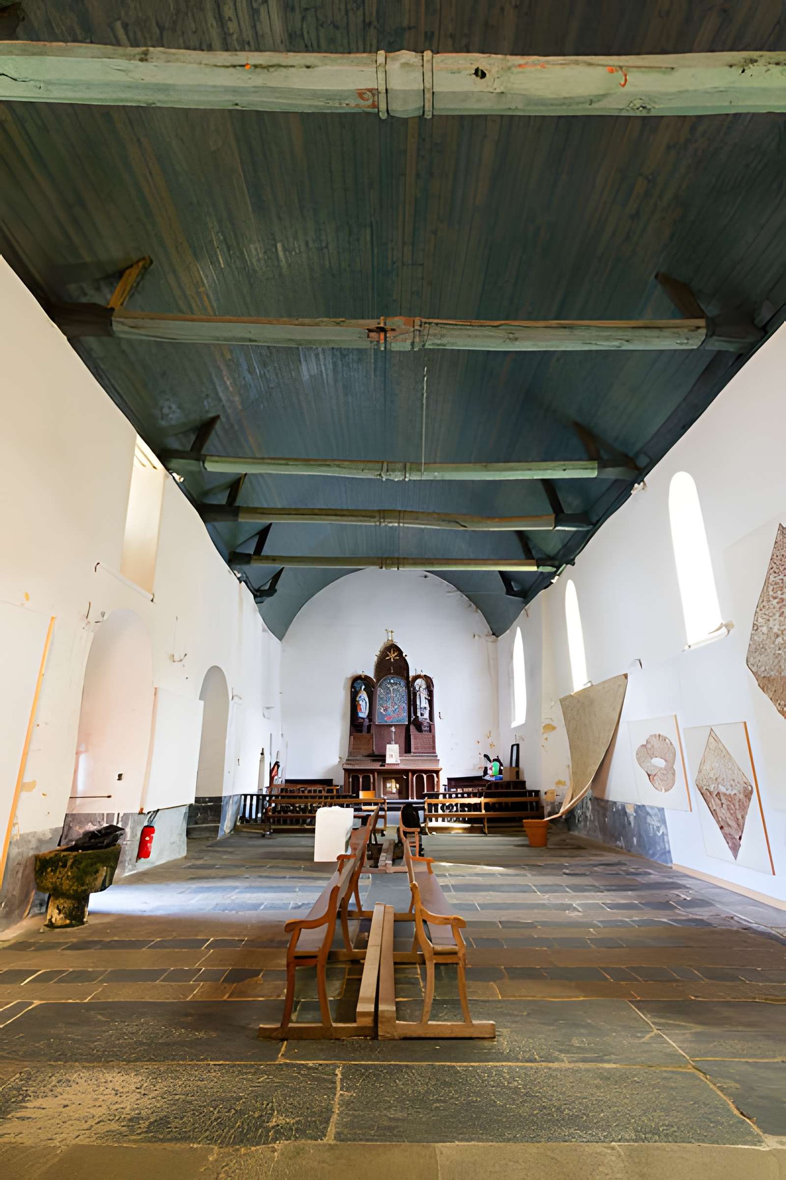 Calvaire de la chapelle Sainte-Croix de Josselin