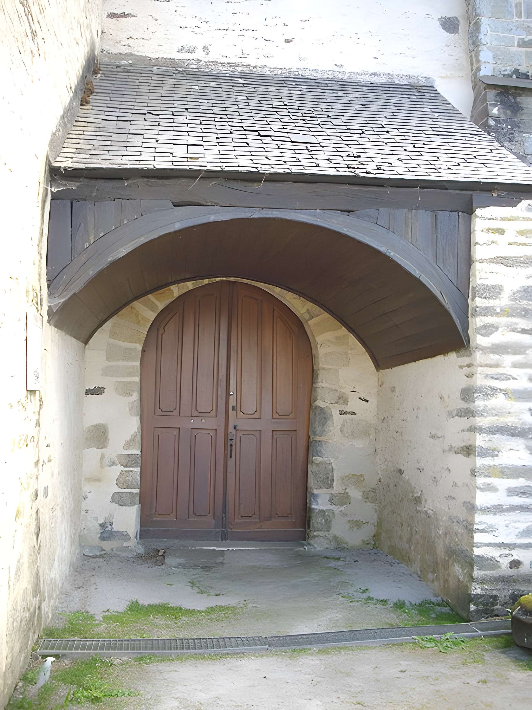 Calvaire de la chapelle Sainte-Croix de Josselin