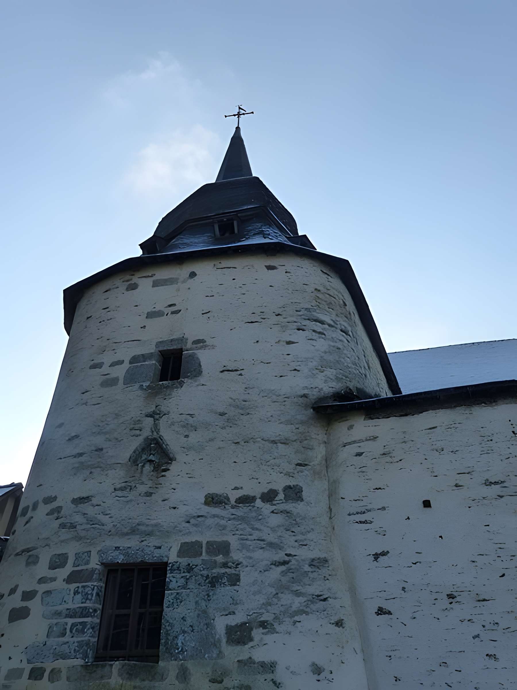 Calvaire de la chapelle Sainte-Croix de Josselin