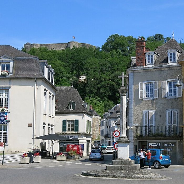 Photo de Calvaire de la Croix Blanche de Mauléon-Licharre