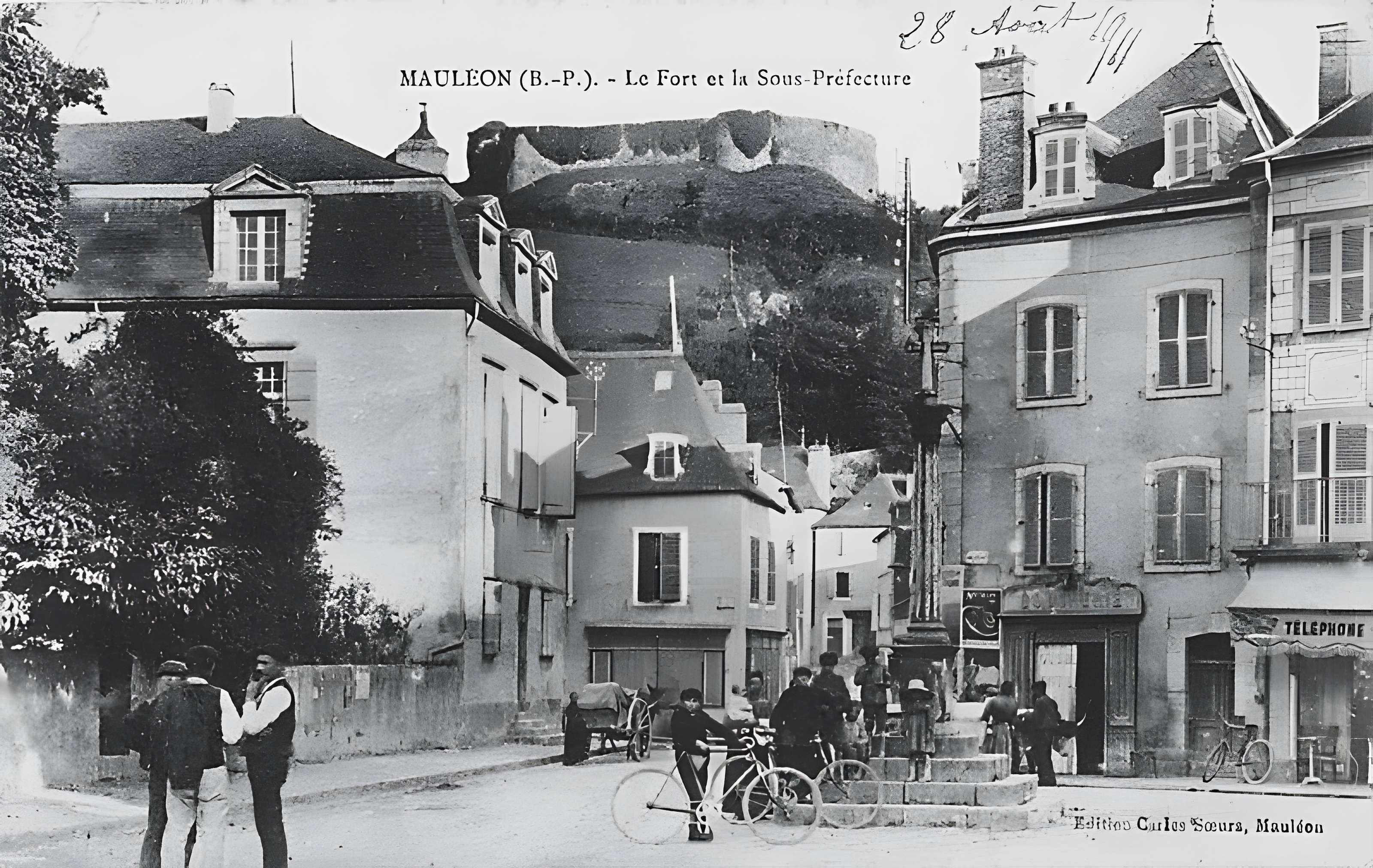 Calvaire de la Croix Blanche de Mauléon-Licharre