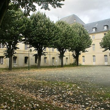 Maison royale de Saint-Louis à Saint-Cyr-lÉcole