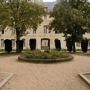 Maison royale de Saint-Louis à Saint-Cyr-lÉcole