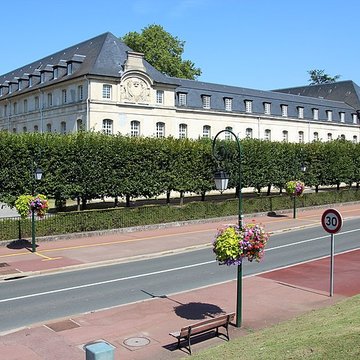 Maison royale de Saint-Louis à Saint-Cyr-lÉcole