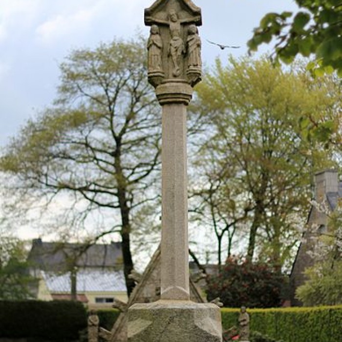 Photo de Croix du XVIIe siècle