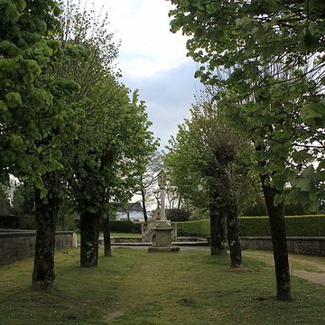 Croix du XVIIe siècle