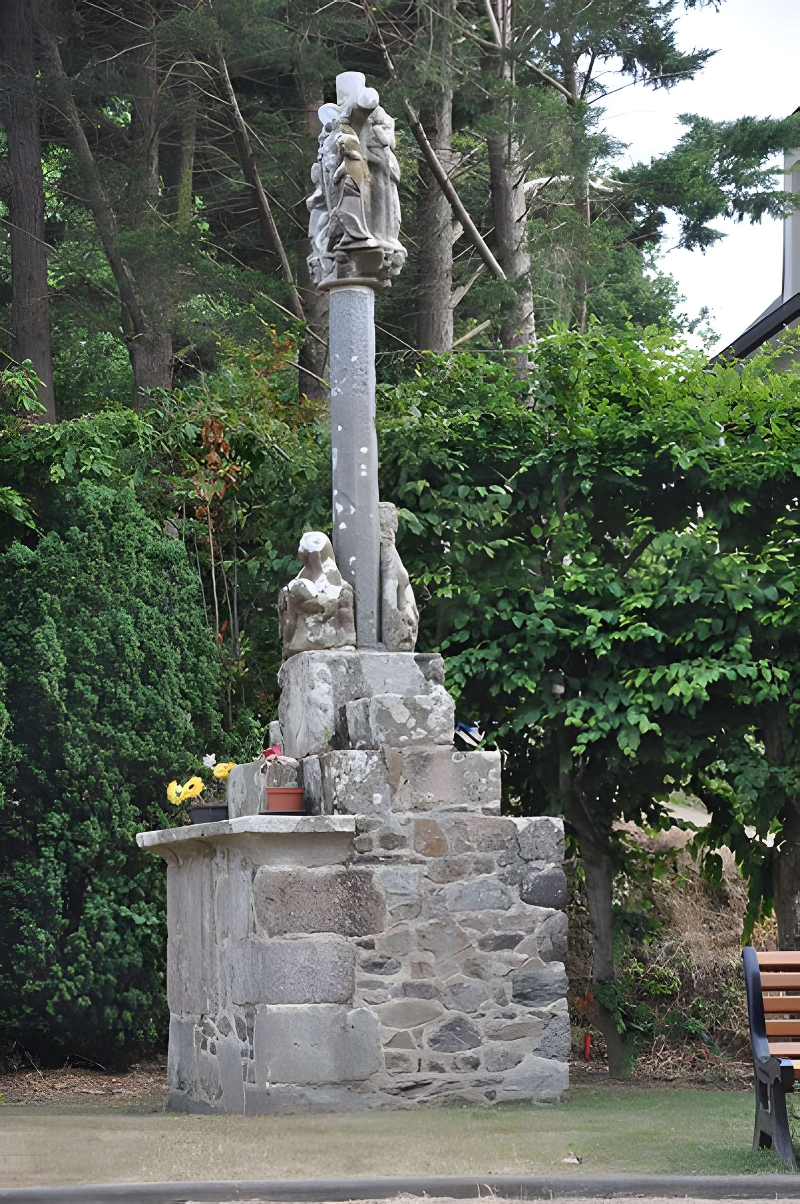 Calvaire d'Étables-sur-Mer 