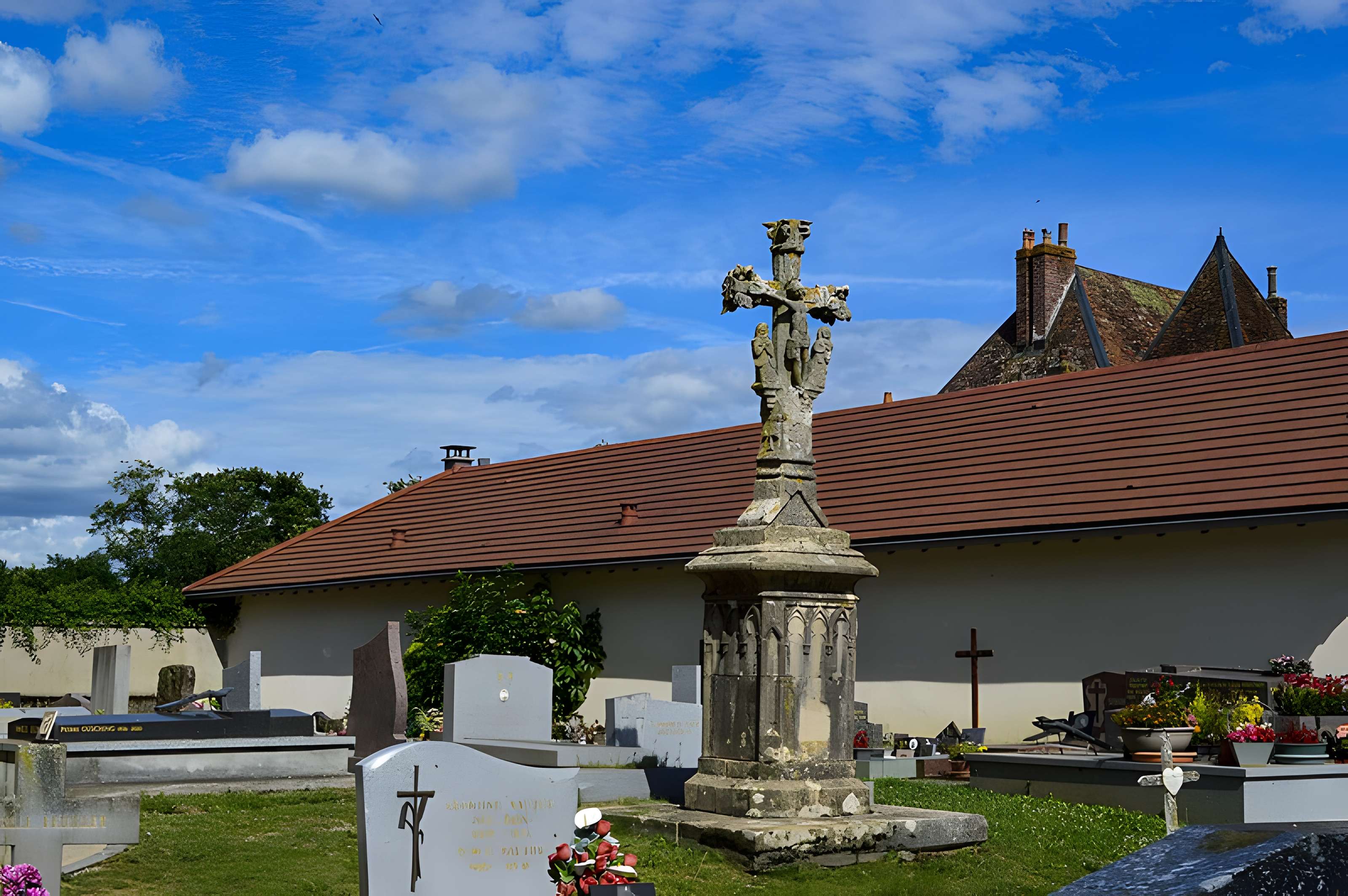 Calvaire du cimetière de Chaucenne
