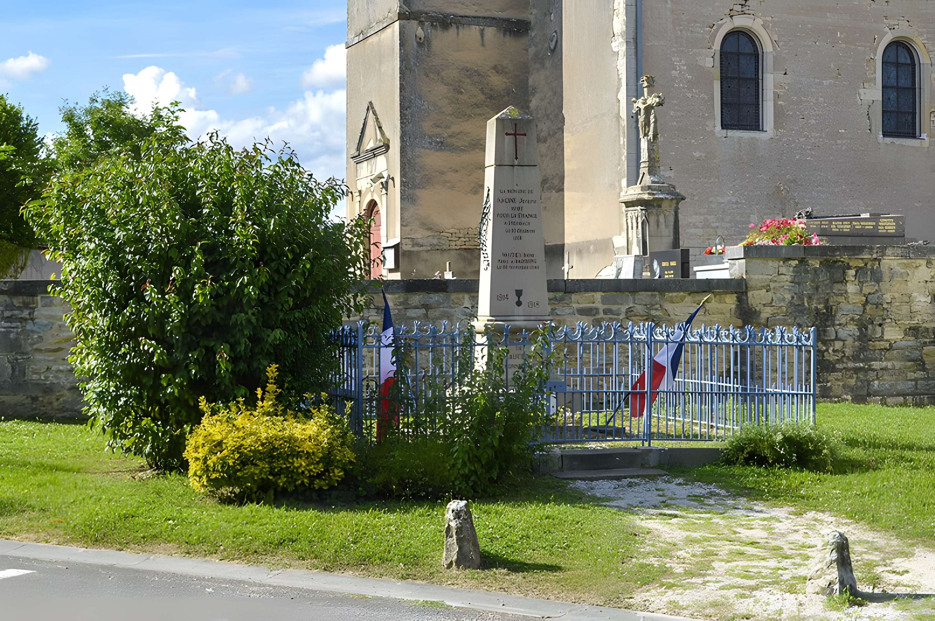 Calvaire du cimetière de Chaucenne
