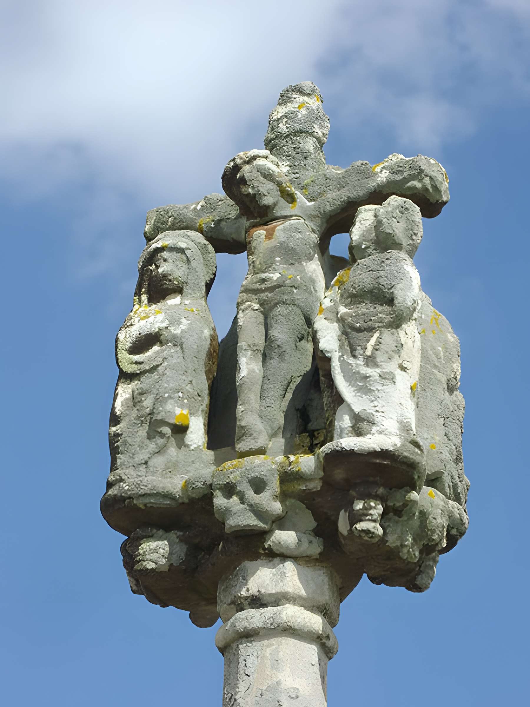 Calvaire du cimetière de Locqueltas