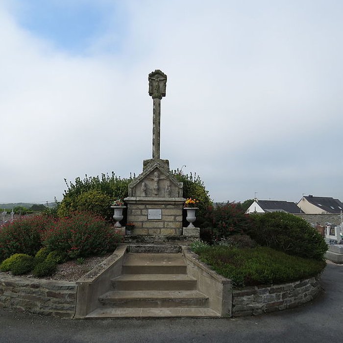 Photo de Calvaire du cimetière de Loyat