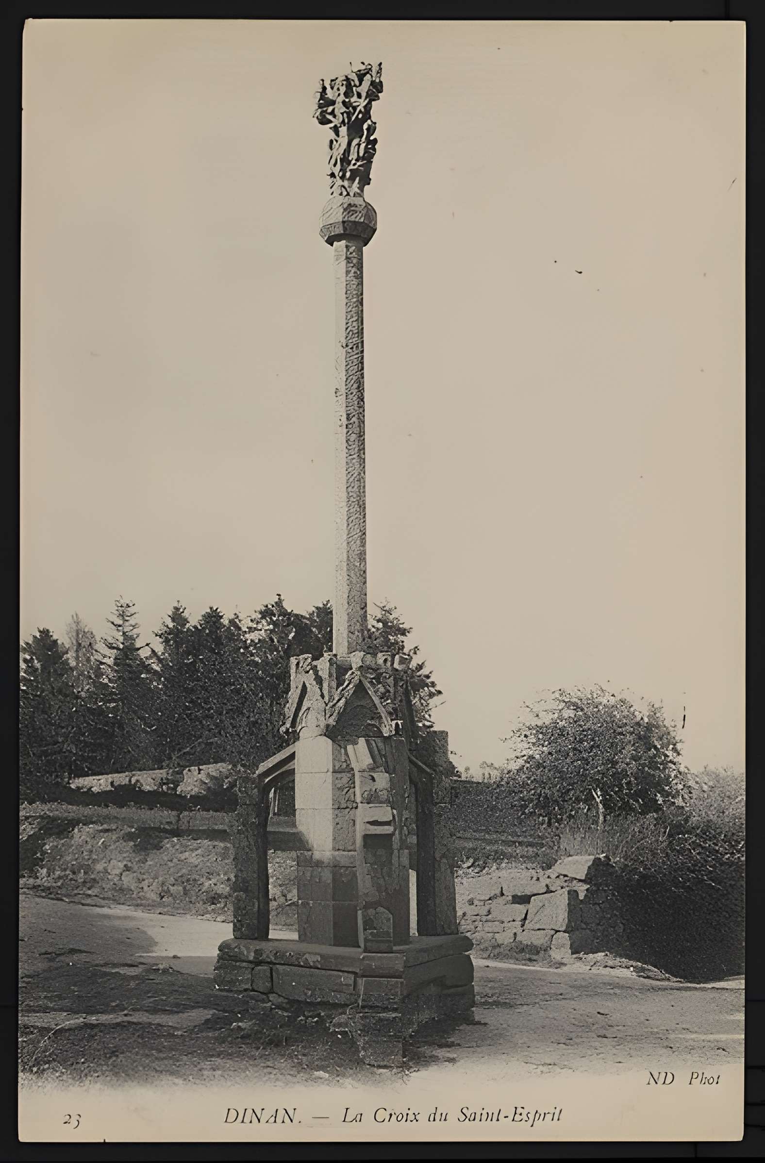 Calvaire du Saint-Esprit à Léhon
