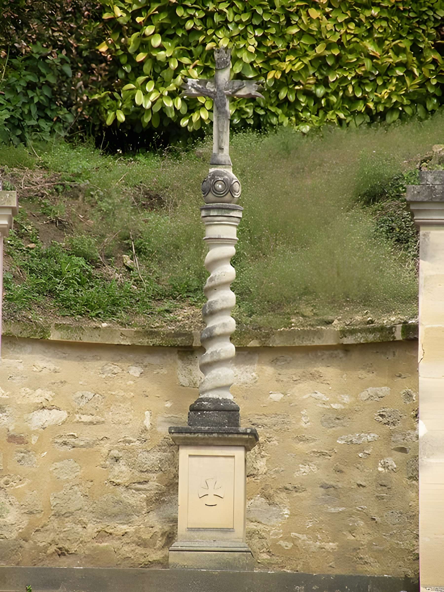 Calvaire Saint-Nicolas de Guiry-en-Vexin 