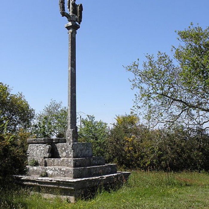 Photo de Calvaire-autel de Kergoal à Plouescat