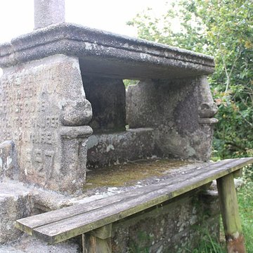 Calvaire-autel de Kergoal à Plouescat