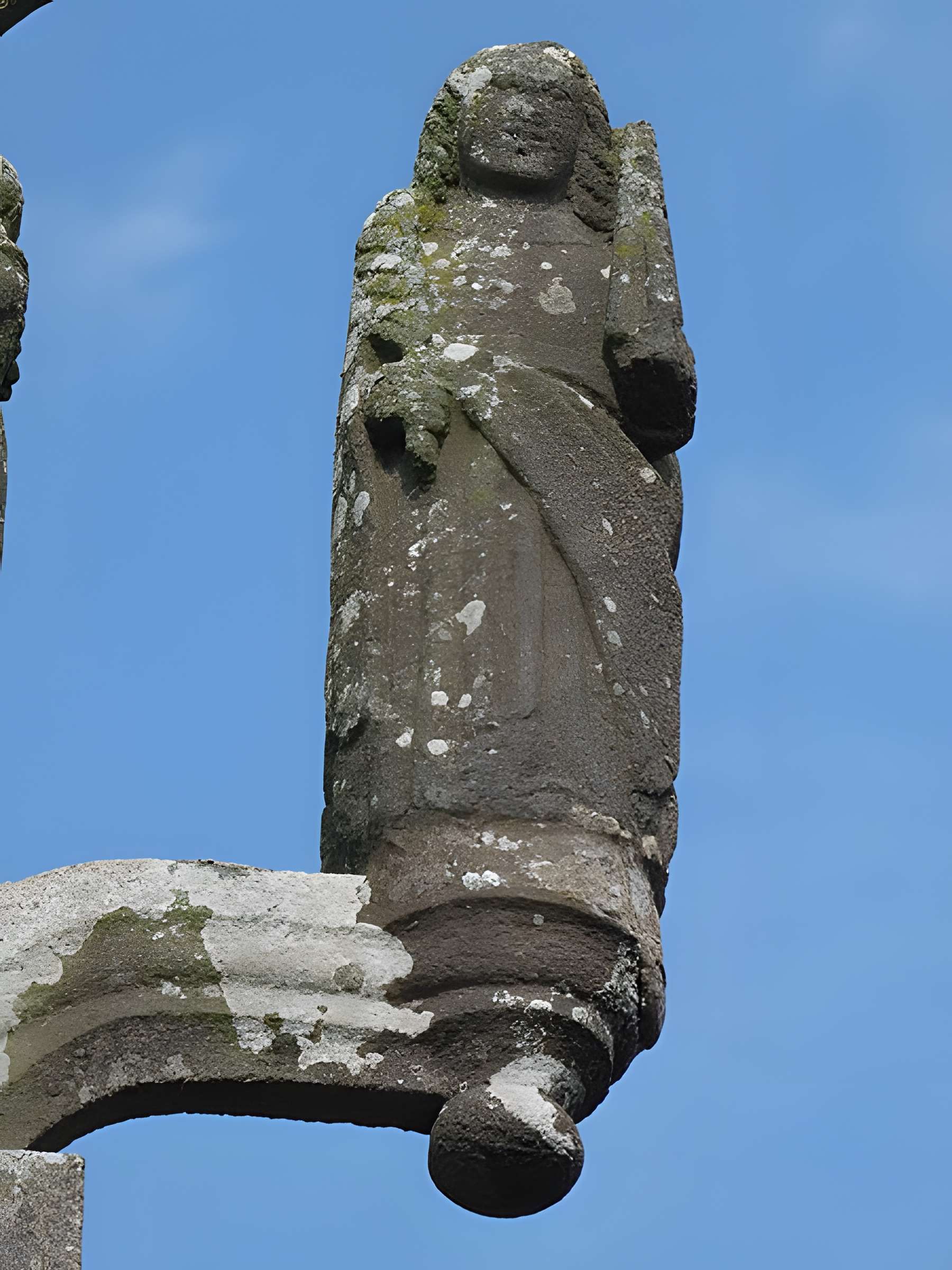 Calvaire-autel de Kergoal à Plouescat