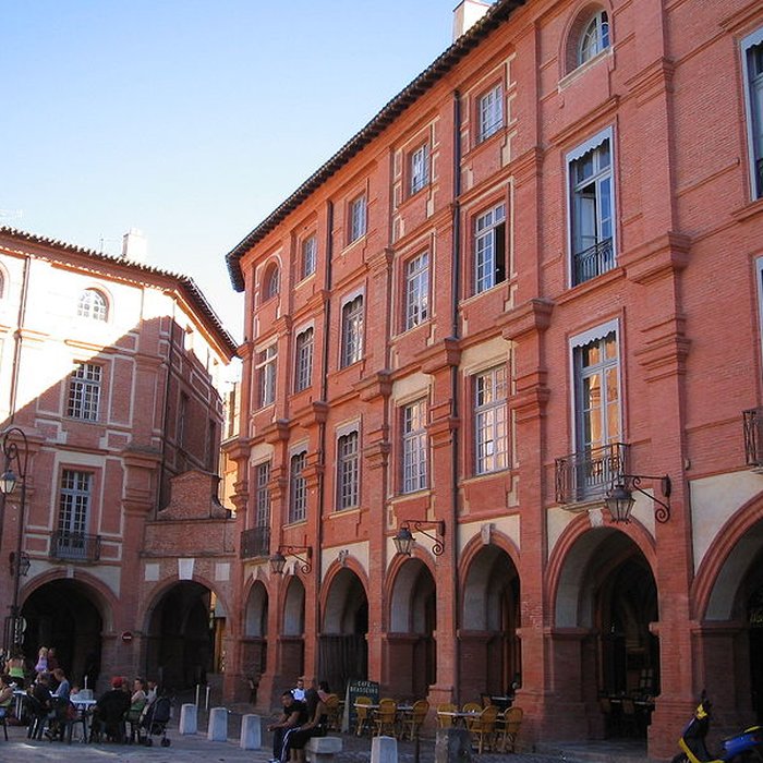 Photo de Maisons, Place Nationale de Montauban