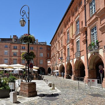 Maisons, Place Nationale de Montauban