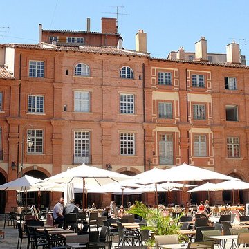 Maisons, Place Nationale de Montauban