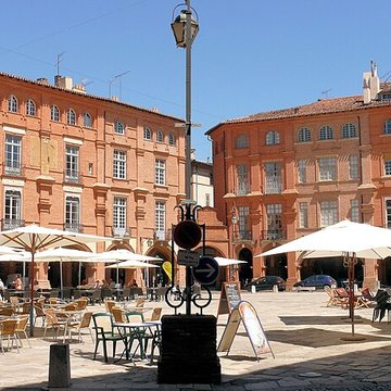 Maisons, Place Nationale de Montauban