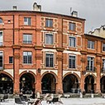 Maisons, Place Nationale de Montauban