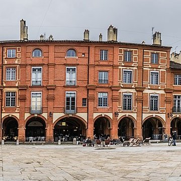 Maisons, Place Nationale de Montauban