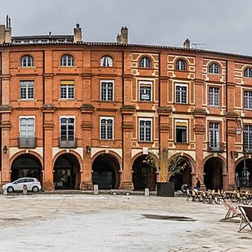 Maisons, Place Nationale de Montauban