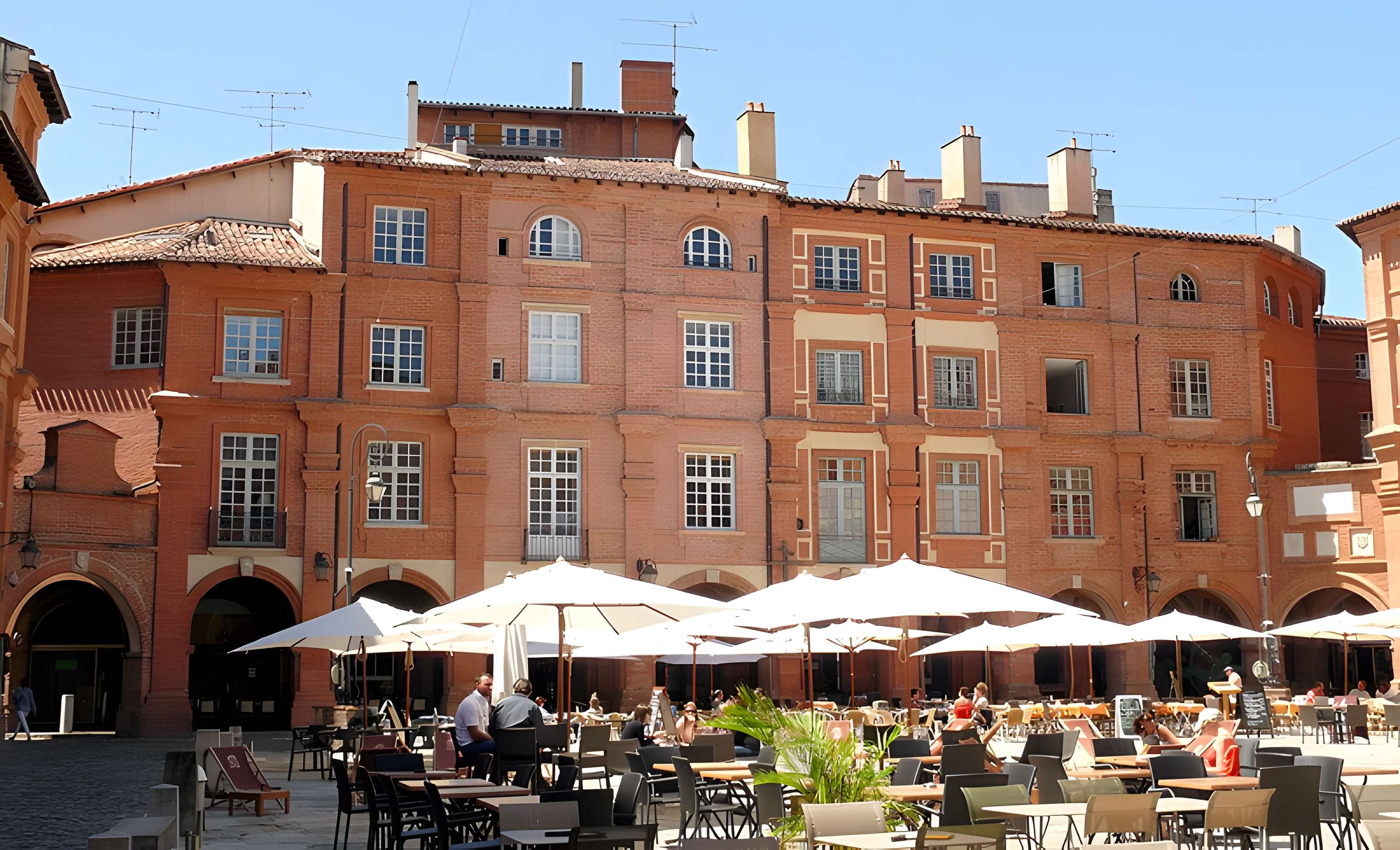 Maisons, Place Nationale de Montauban