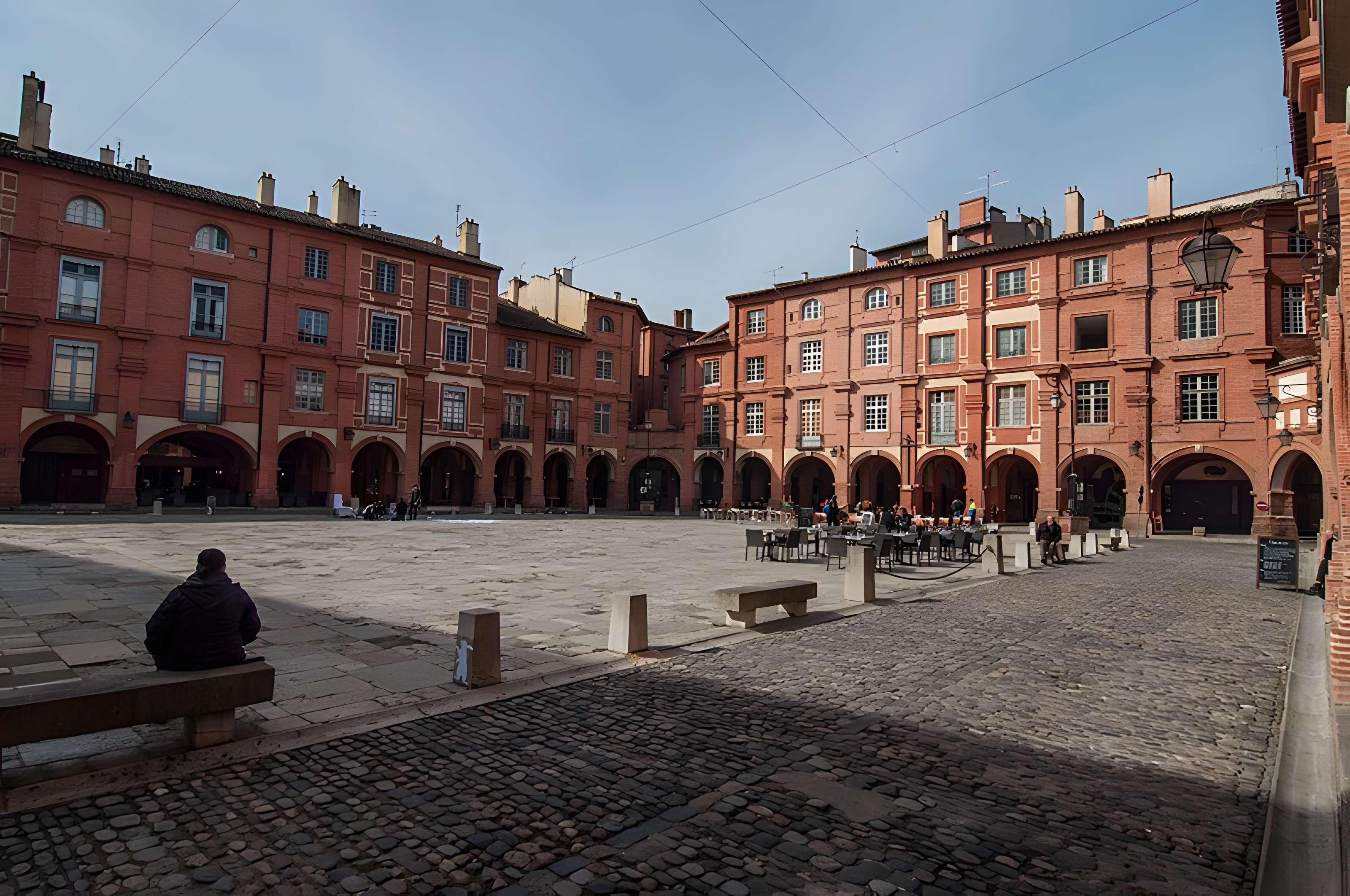 Maisons, Place Nationale de Montauban