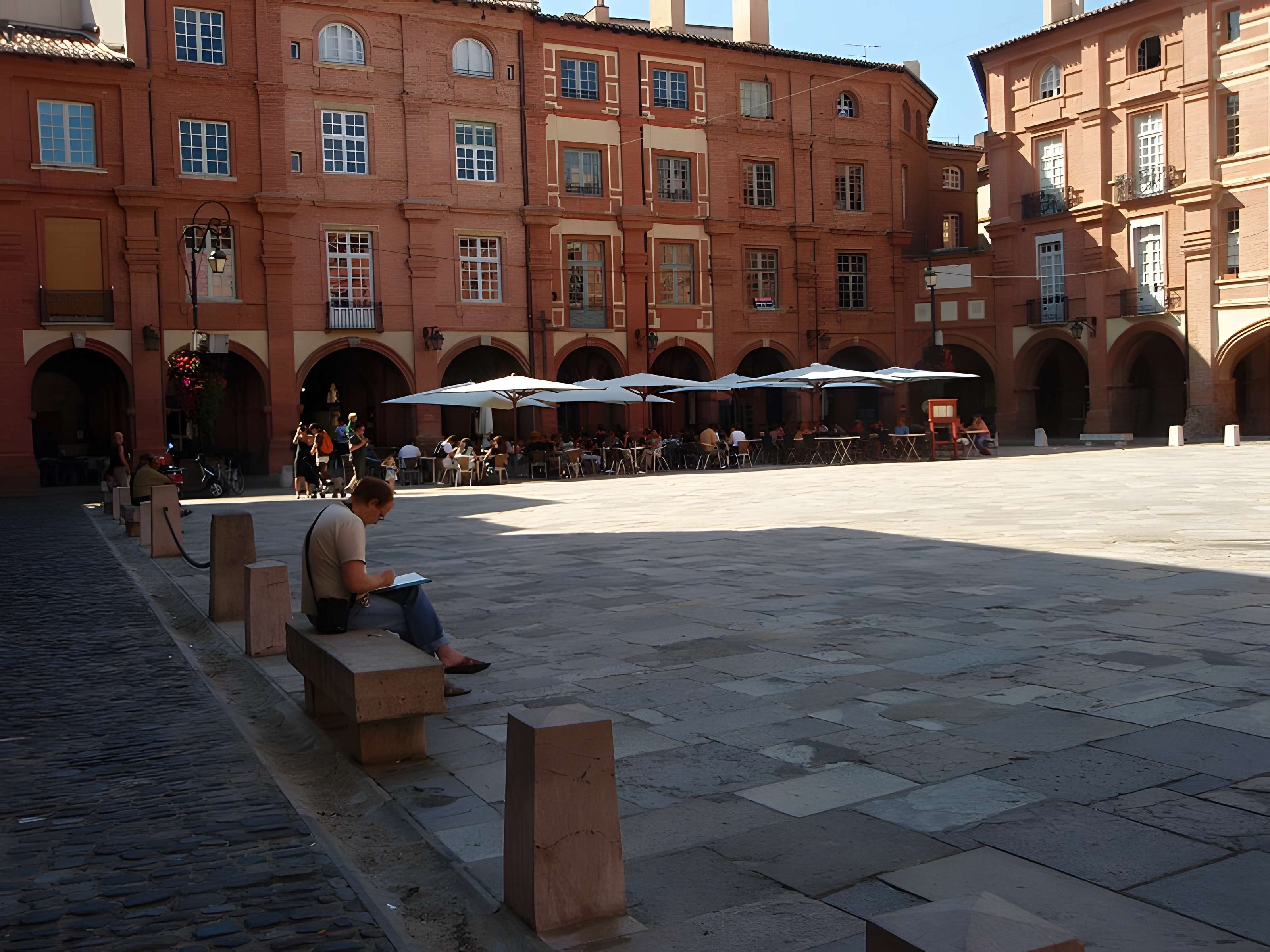 Maisons, Place Nationale de Montauban