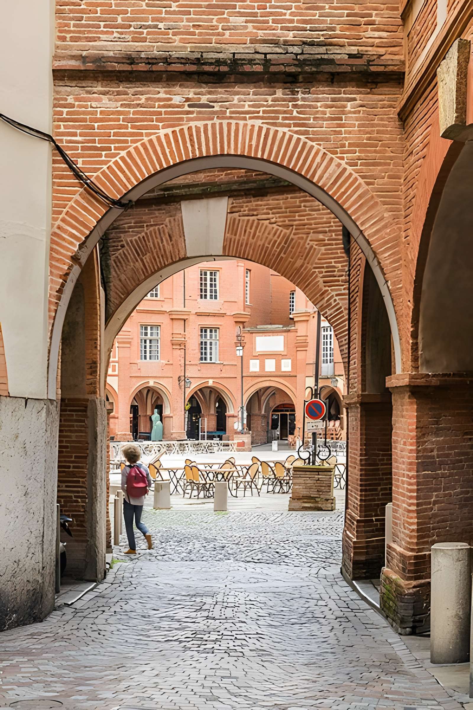 Maisons, Place Nationale de Montauban