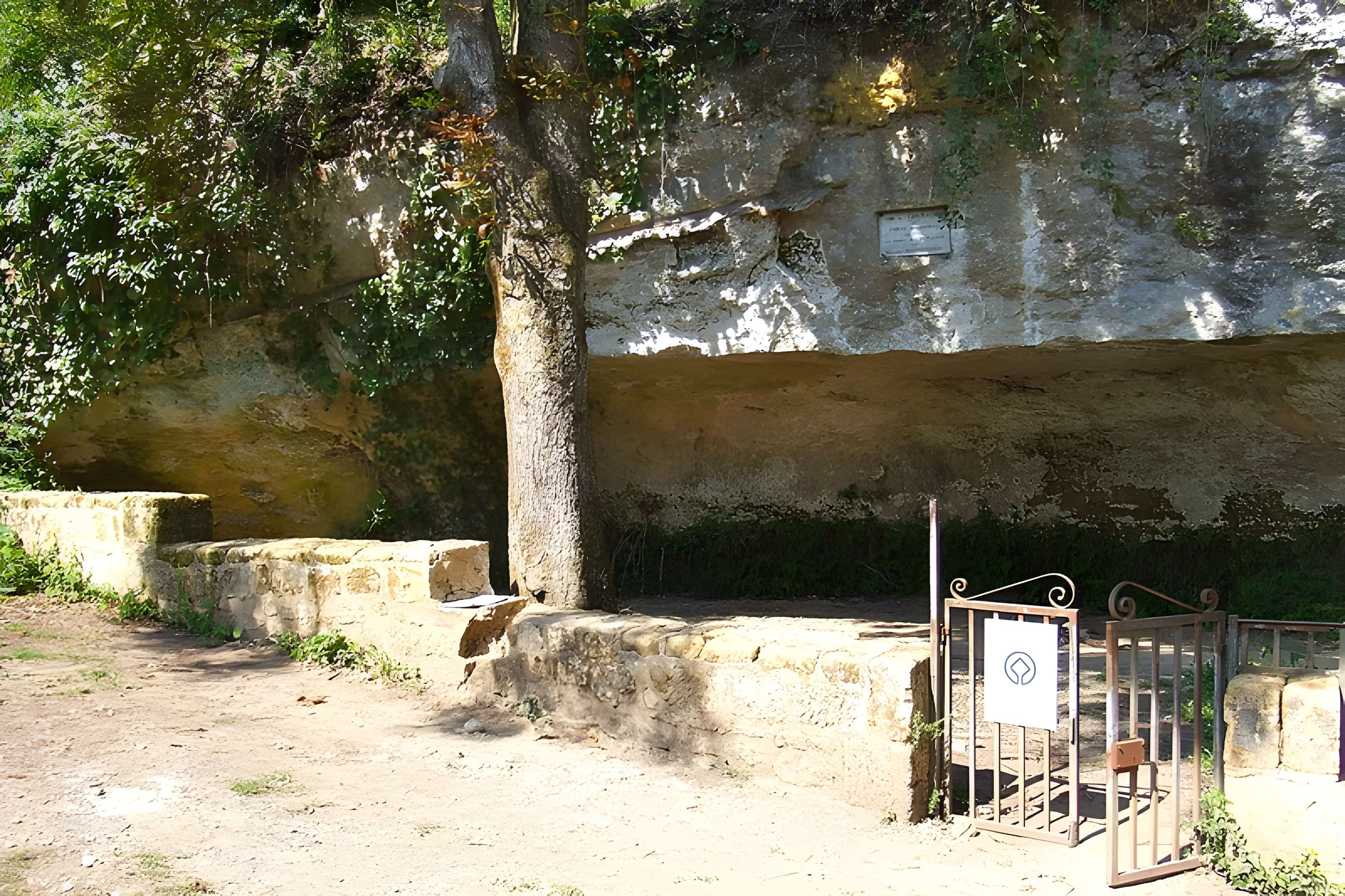 Abri de Cro-Magnon aux Eyzies-de-Tayac-Sireuil