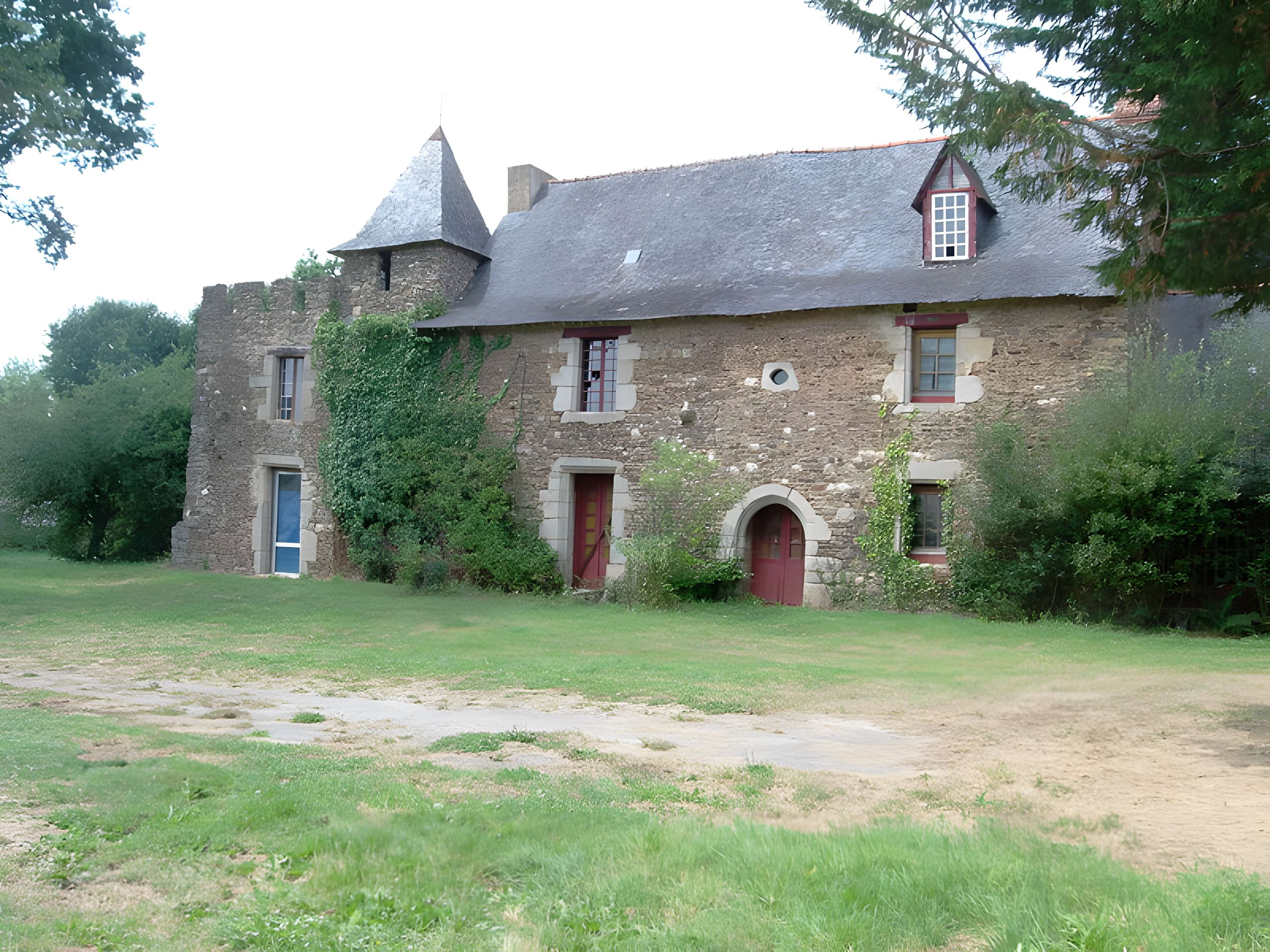 Camp des Rouëts à Mohon