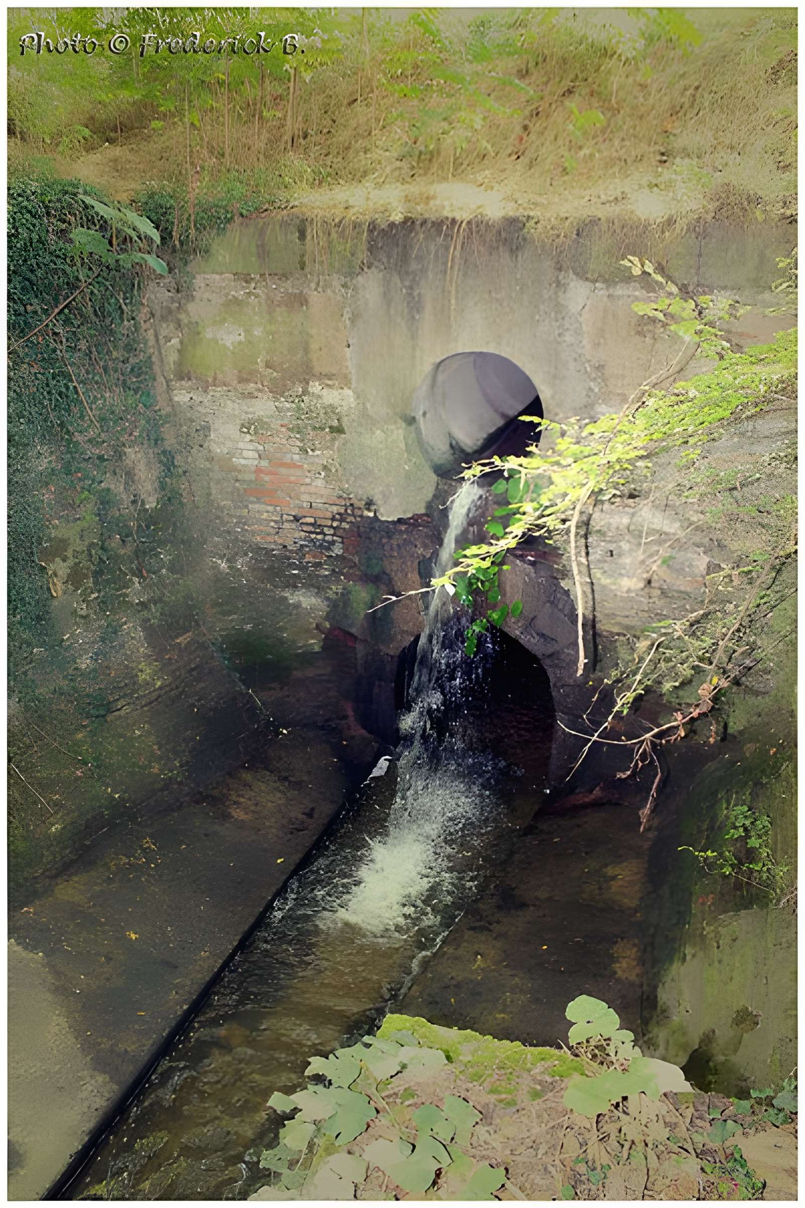 Canal du Midi Aqueduc de Castanet 