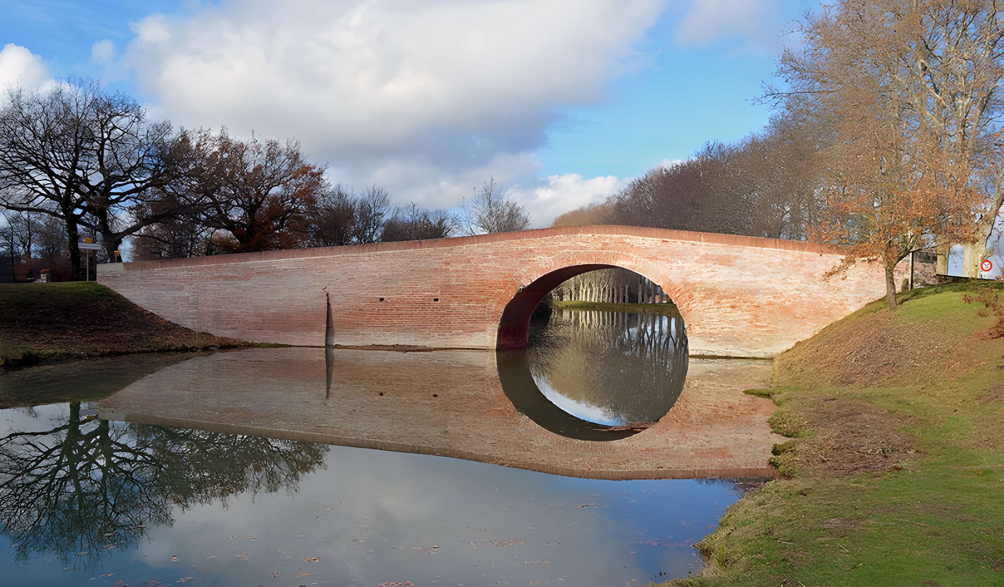 Canal du Midi Pont-canal de Deyme 
