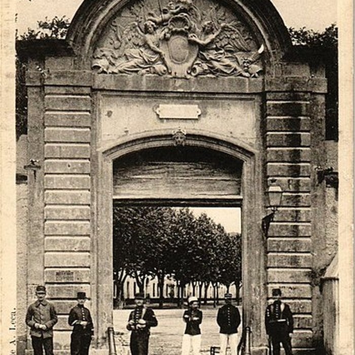 Photo de Caserne Forbin dAix-en-Provence