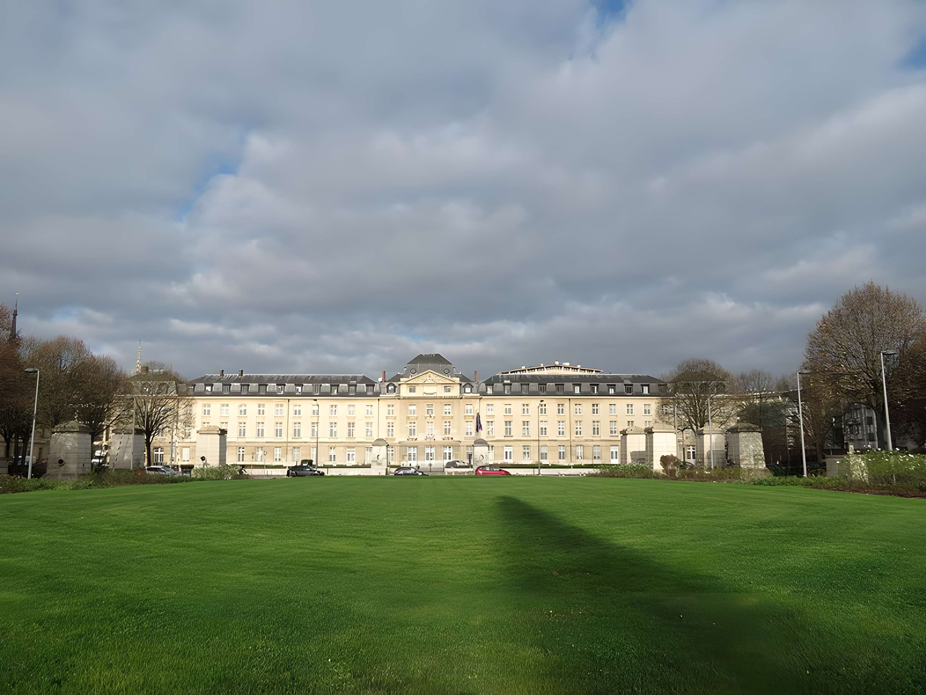 Caserne Jeanne d'Arc de Rouen