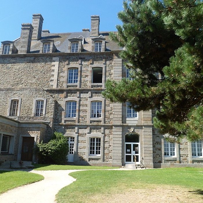 Photo de Casernes du Roc de Granville