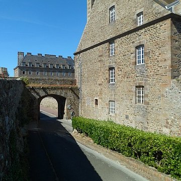 Casernes du Roc de Granville
