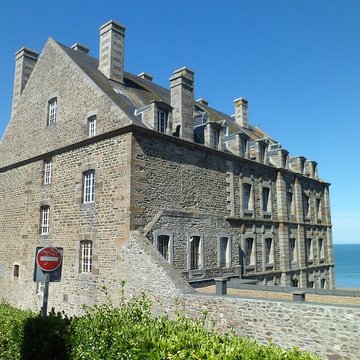 Casernes du Roc de Granville