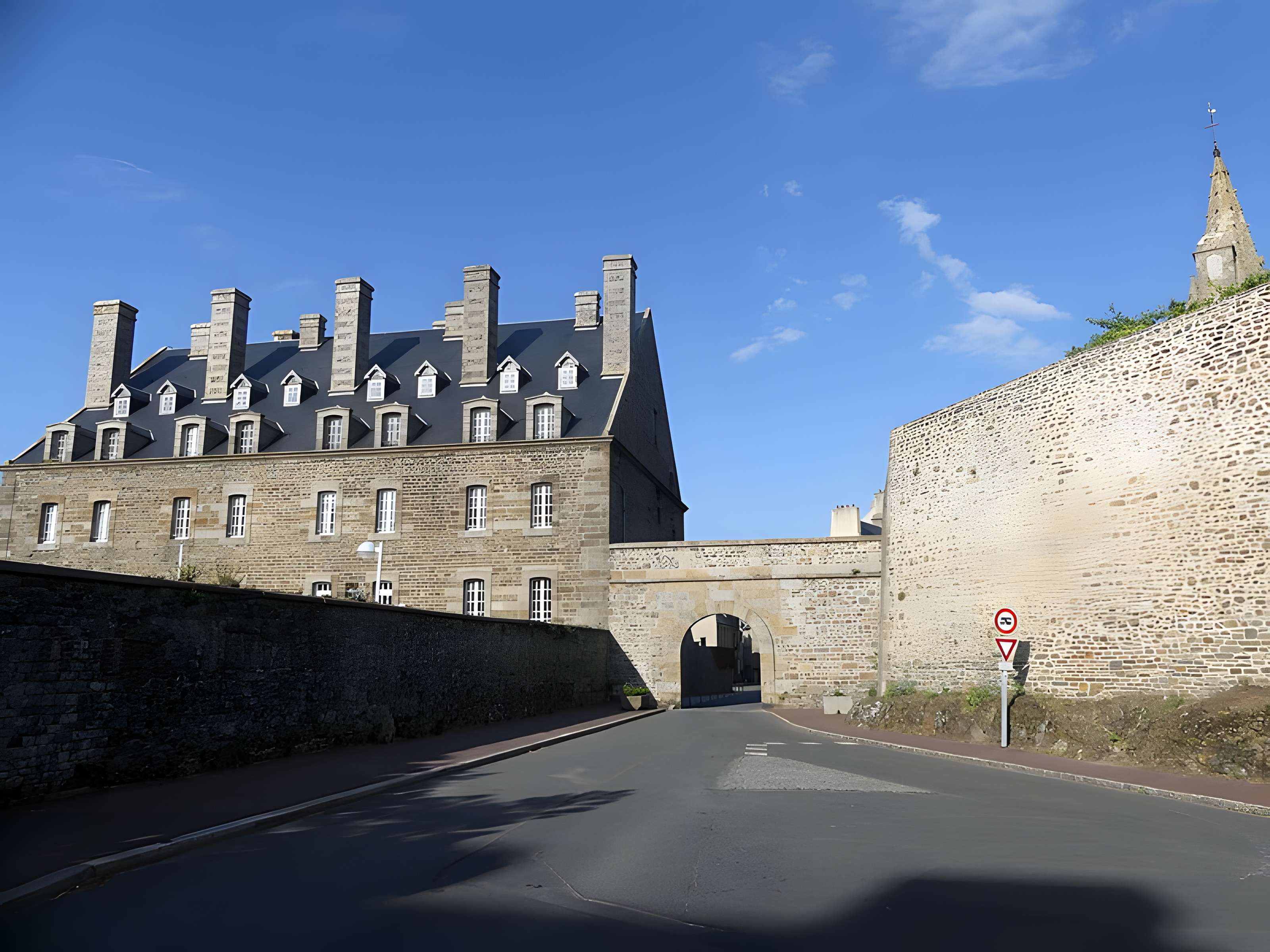 Casernes du Roc de Granville