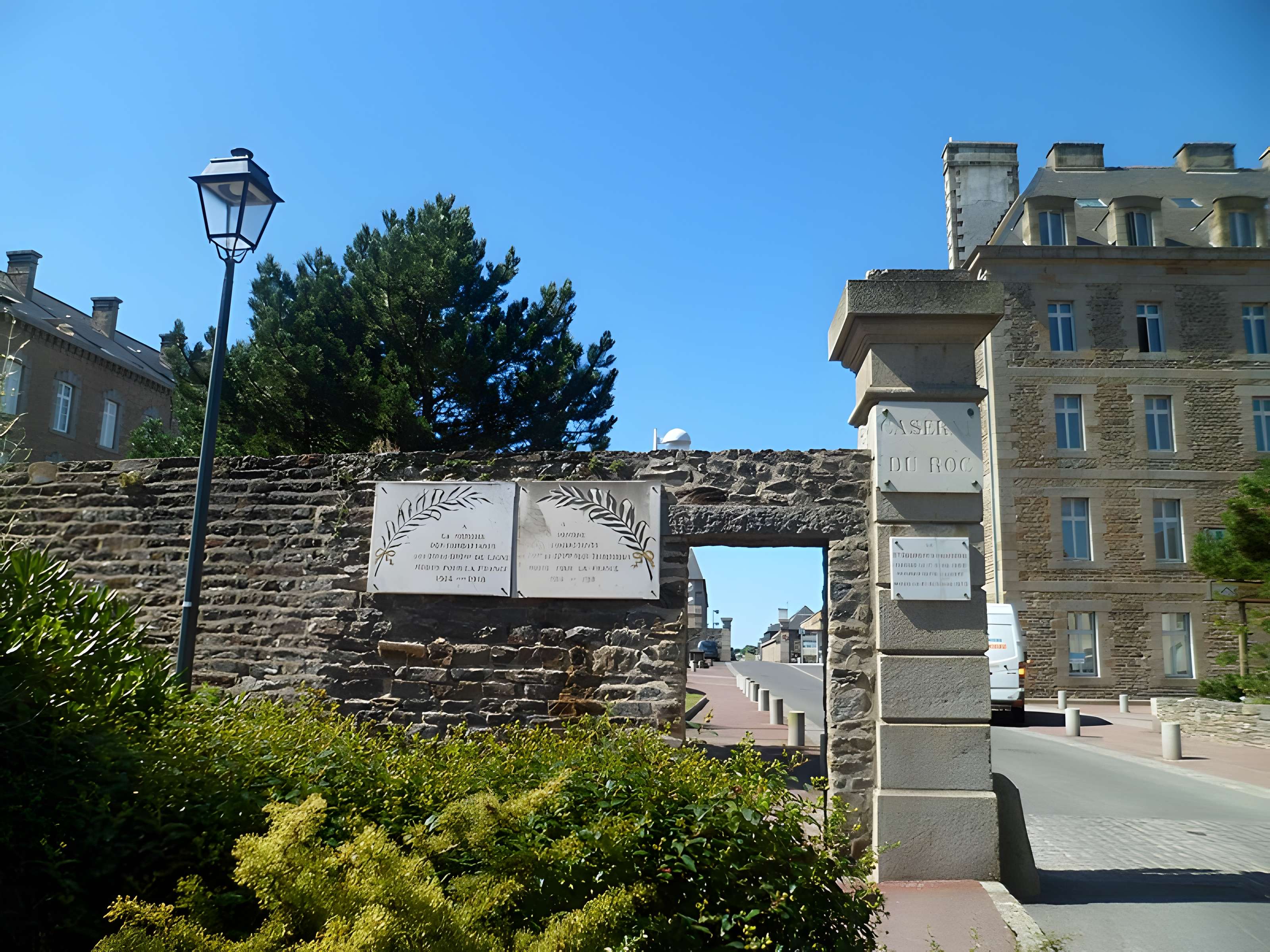 Casernes du Roc de Granville