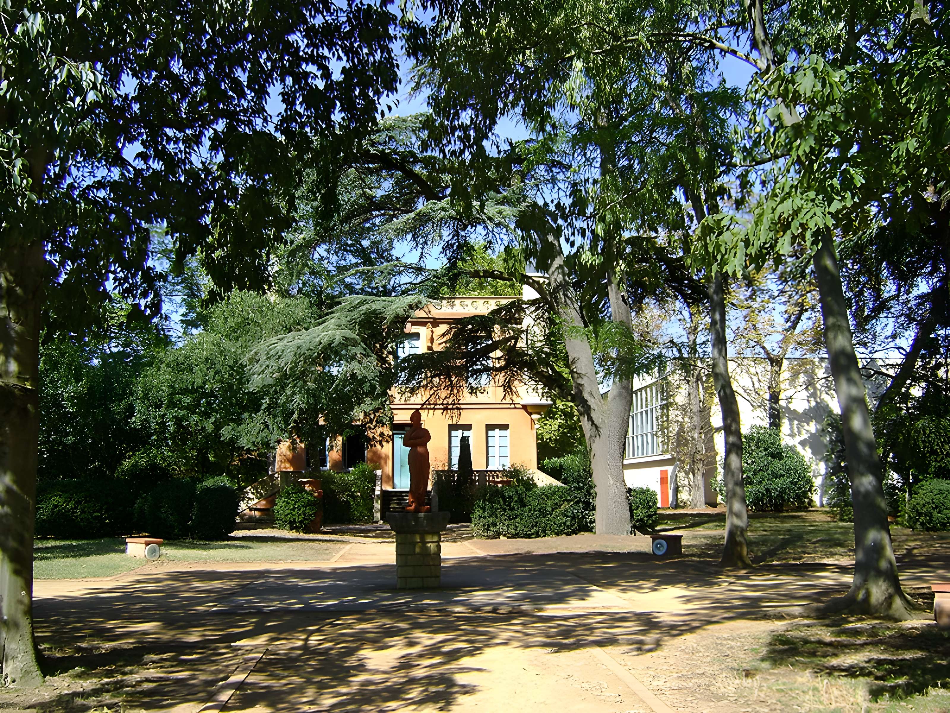 Castelet de Croix-Daurade