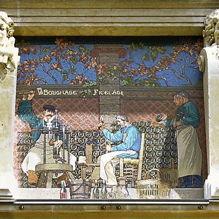 Photo de Cellier dexpédition Mumm à Reims