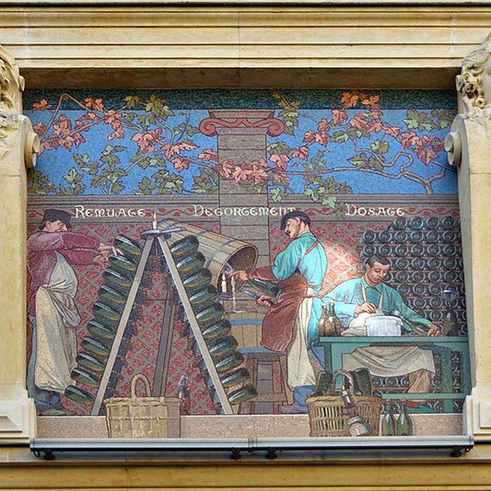 Photo de Cellier dexpédition Mumm à Reims